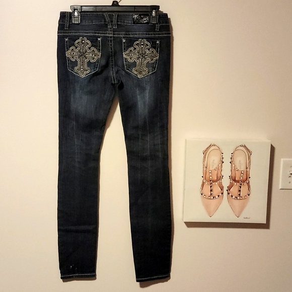 Wishful Park distressed dark washed skinny denim jeans Low rise fit Size 7 - Picture 5 of 7